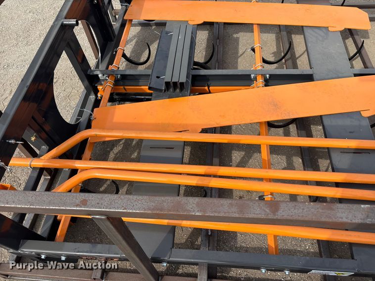 image for item EV2735 2025 Arteer ACG-10 skid steer bale accumulator grapple