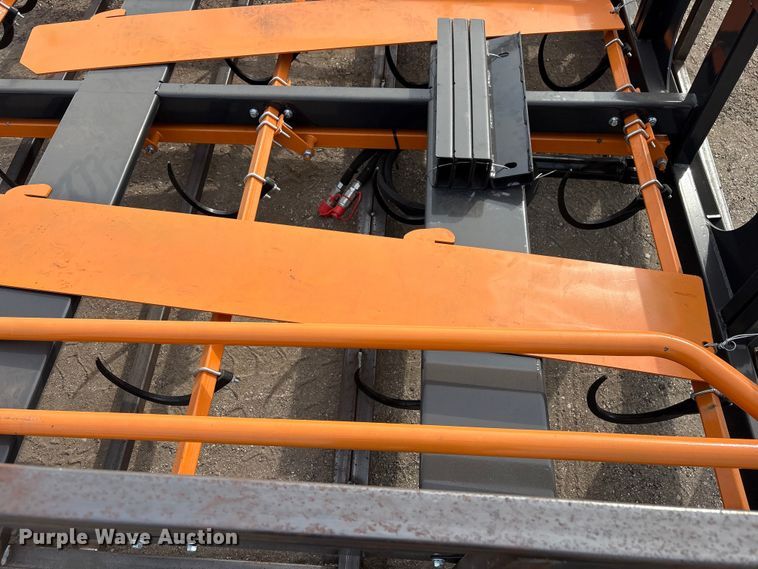 image for item EV2735 2025 Arteer ACG-10 skid steer bale accumulator grapple