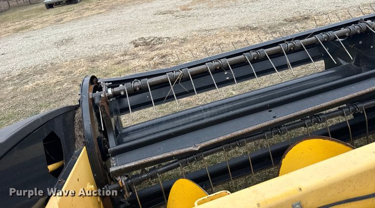 image for item FB0512 2007 New Holland HW325 swather / windrower