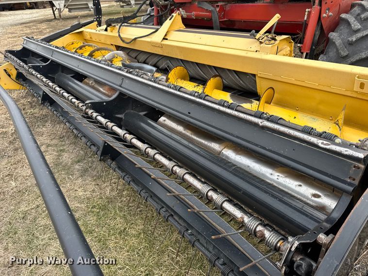 image for item FB0512 2007 New Holland HW325 swather / windrower