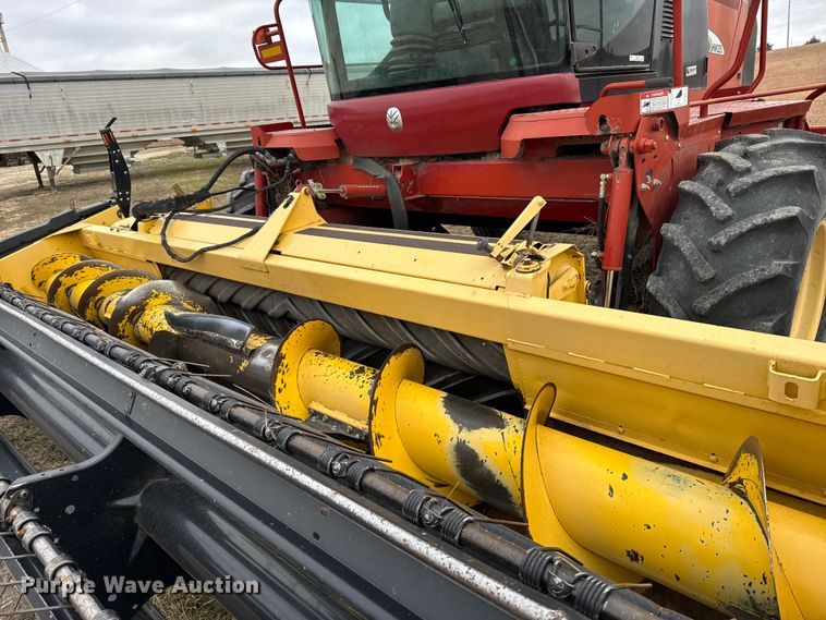 image for item FB0512 2007 New Holland HW325 swather / windrower
