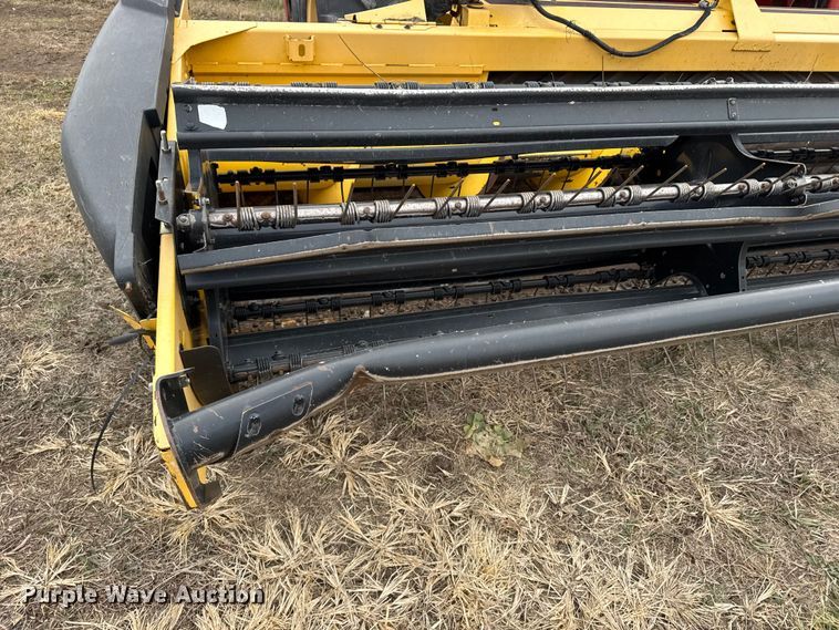 image for item FB0512 2007 New Holland HW325 swather / windrower