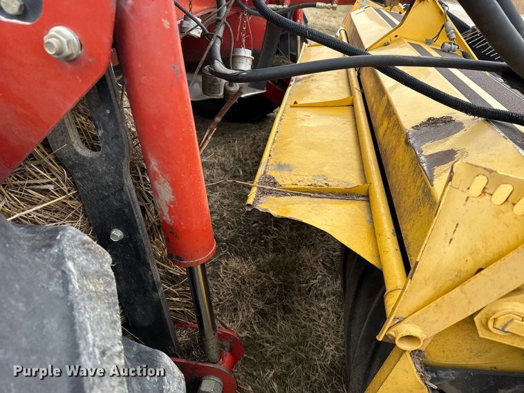 image for item FB0512 2007 New Holland HW325 swather / windrower