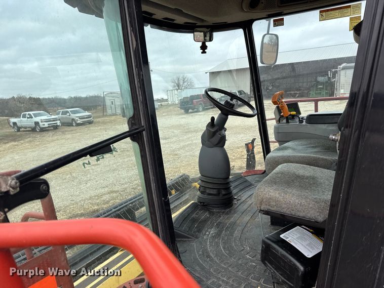 image for item FB0512 2007 New Holland HW325 swather / windrower