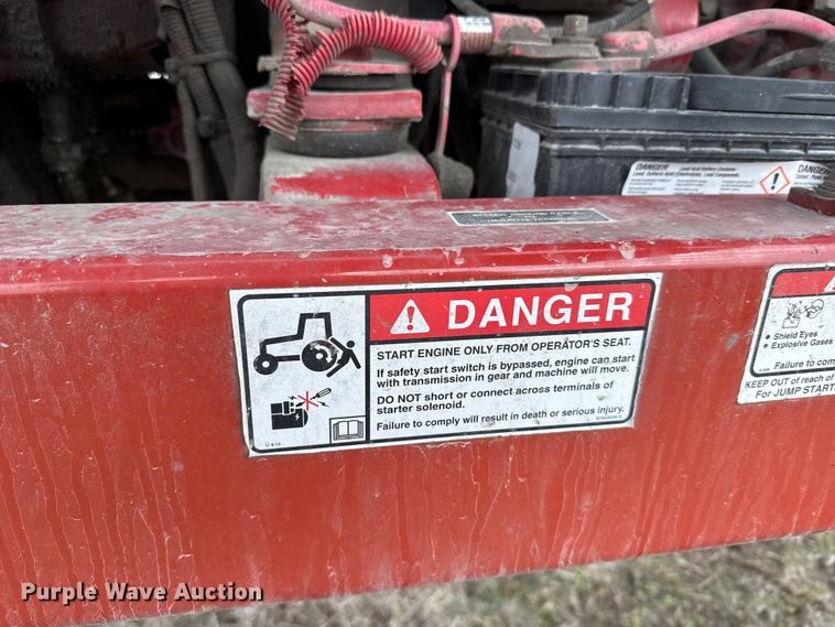 image for item FB0512 2007 New Holland HW325 swather / windrower