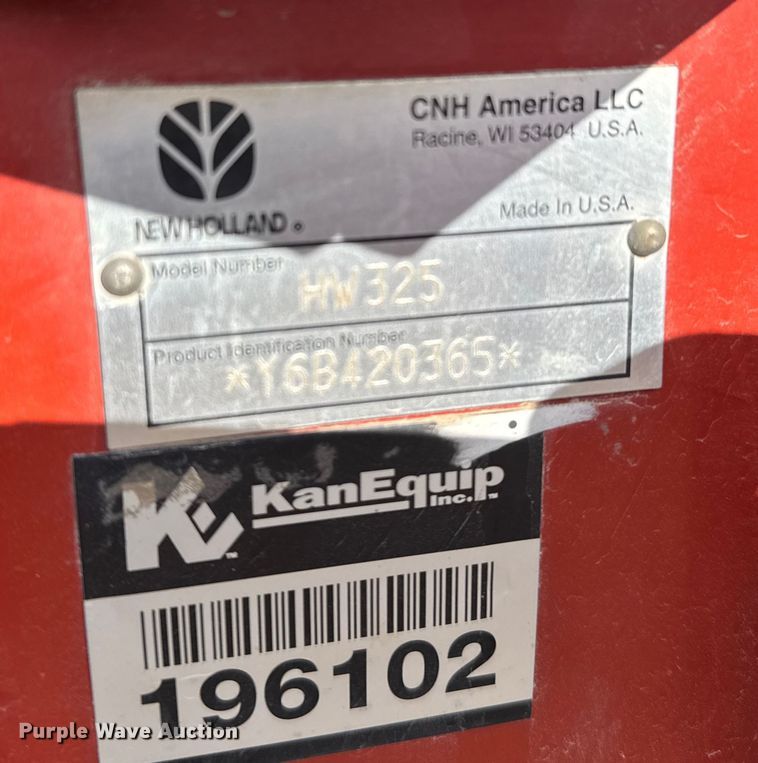 image for item FB0512 2007 New Holland HW325 swather / windrower