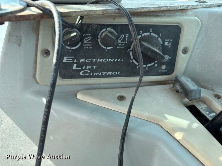 image for item FB0763 Agco Allis 9675F tractor