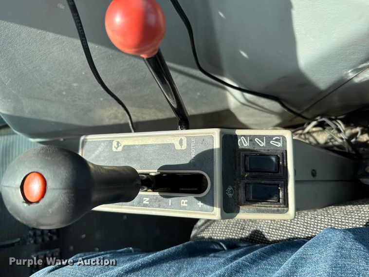 image for item FB0763 Agco Allis 9675F tractor