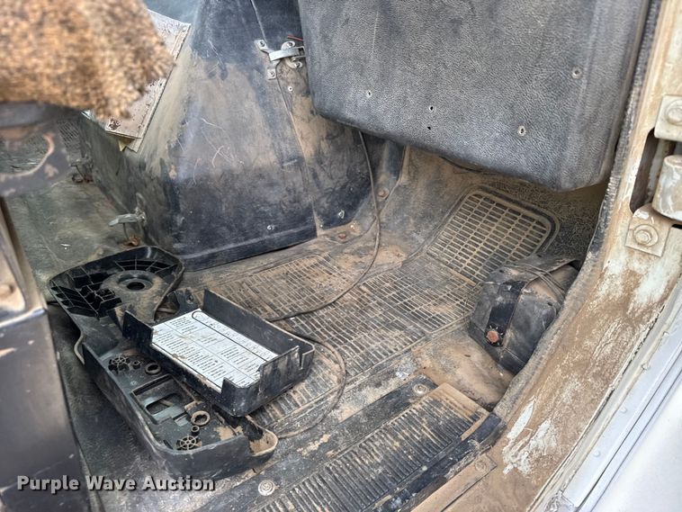 image for item FB0764 1998 International 8300 liquid fertilizer truck