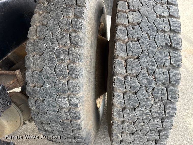 image for item FB0764 1998 International 8300 liquid fertilizer truck