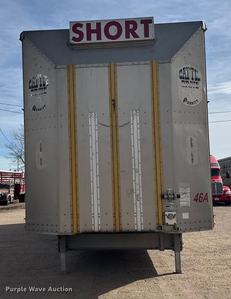 image for item FB0806 2006 Merritt livestock trailer