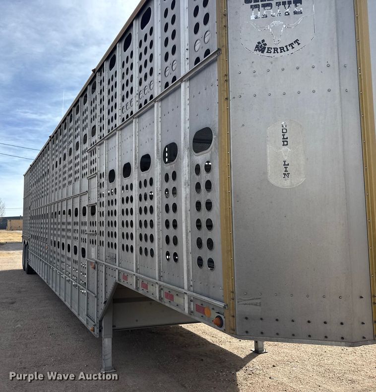 image for item FB0806 2006 Merritt livestock trailer