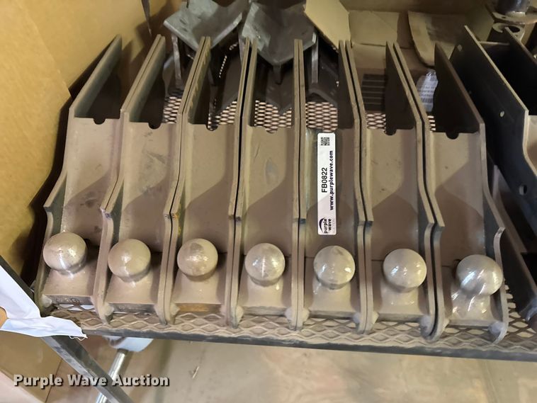 image for item FB0822 Pivot end hitches