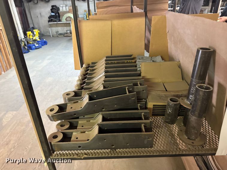 image for item FB0822 Pivot end hitches