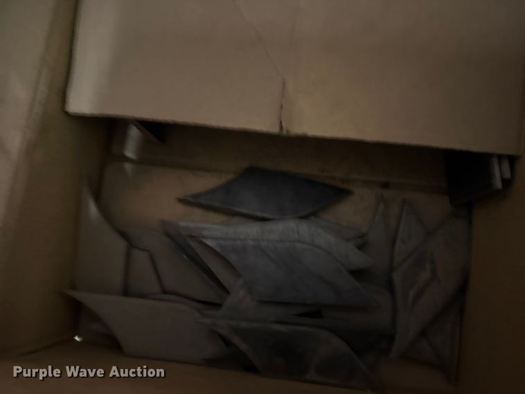 image for item FB0822 Pivot end hitches