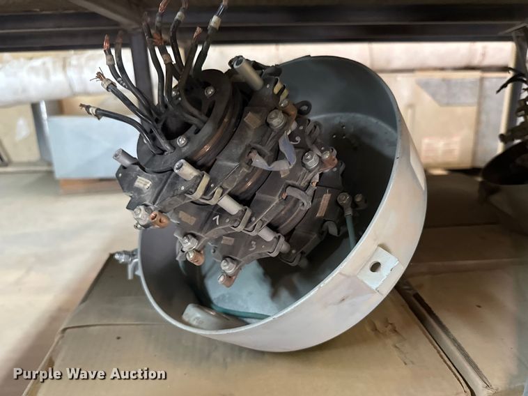 image for item FB0824 Pivot collector ring