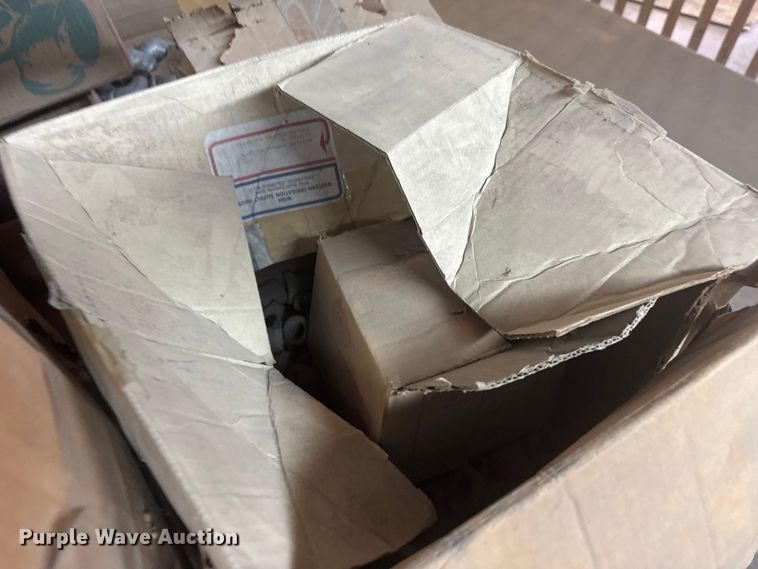 image for item FB0825 Pipe fittings