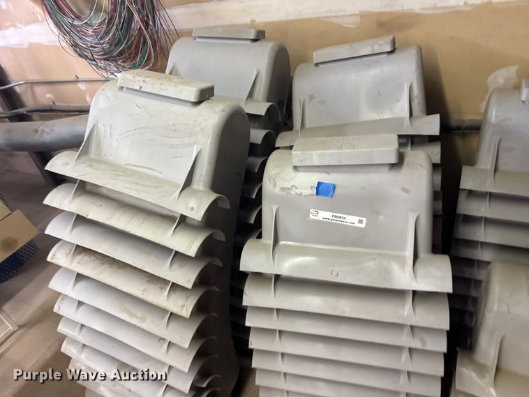 image for item FB0834 Pivot motor covers