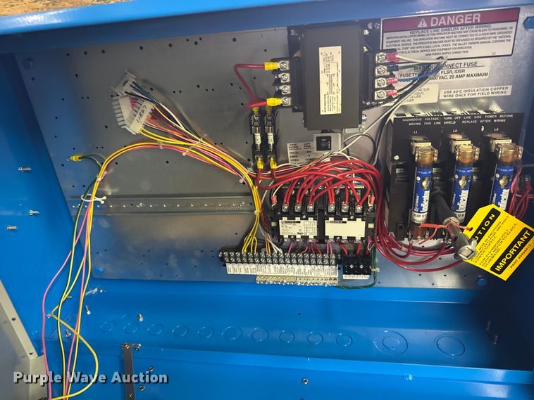 image for item FB0836 (6) Valley pivot control boxes