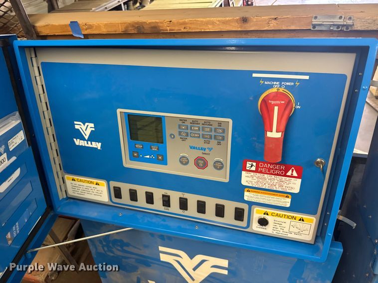 image for item FB0836 (6) Valley pivot control boxes