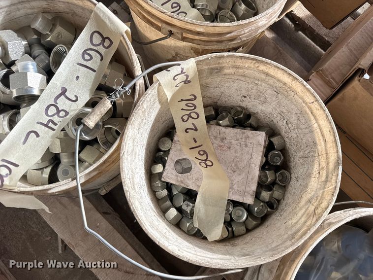 image for item FB0837 Hydraulic fittings