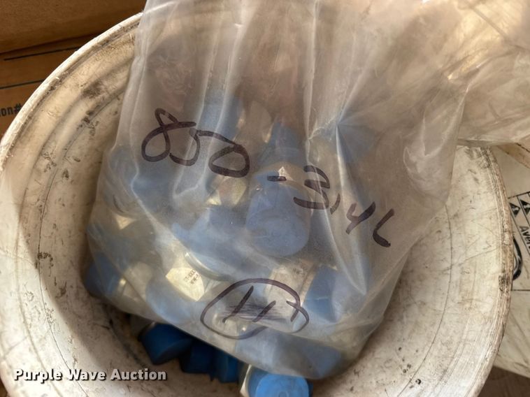 image for item FB0837 Hydraulic fittings