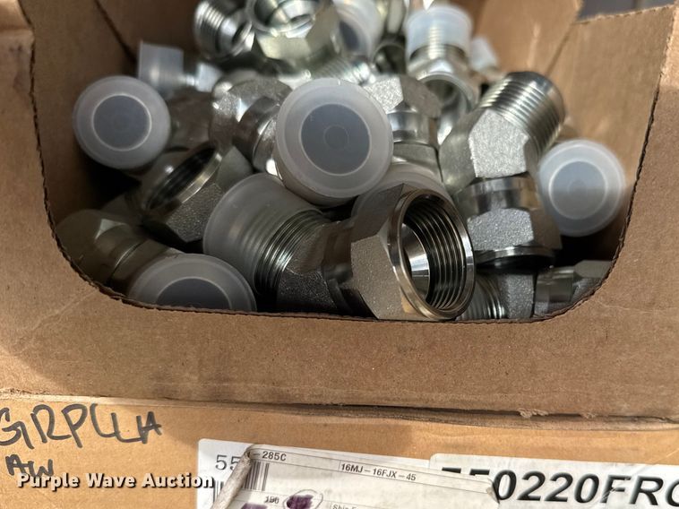image for item FB0837 Hydraulic fittings