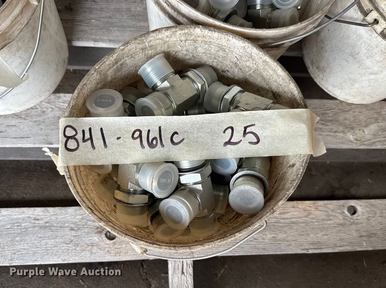 image for item FB0838 Hydraulic fittings