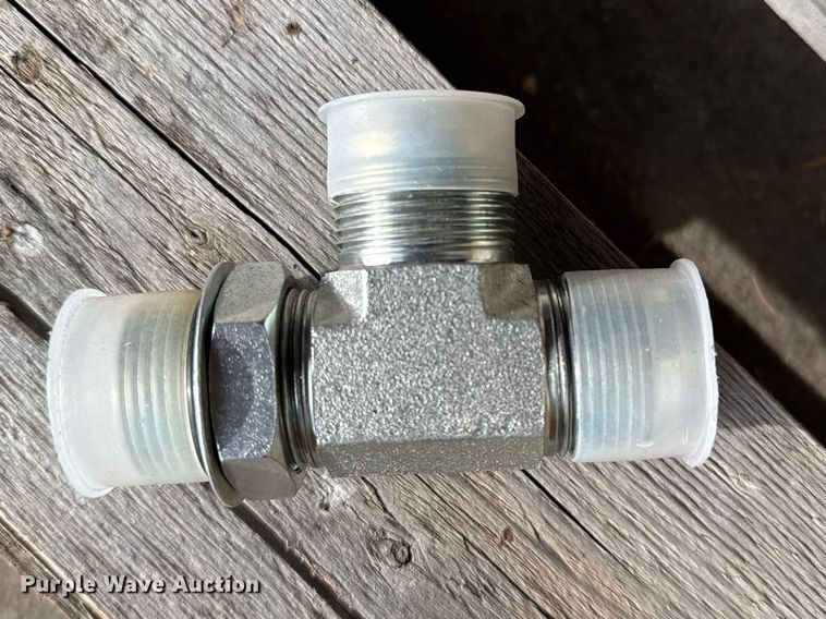 image for item FB0838 Hydraulic fittings