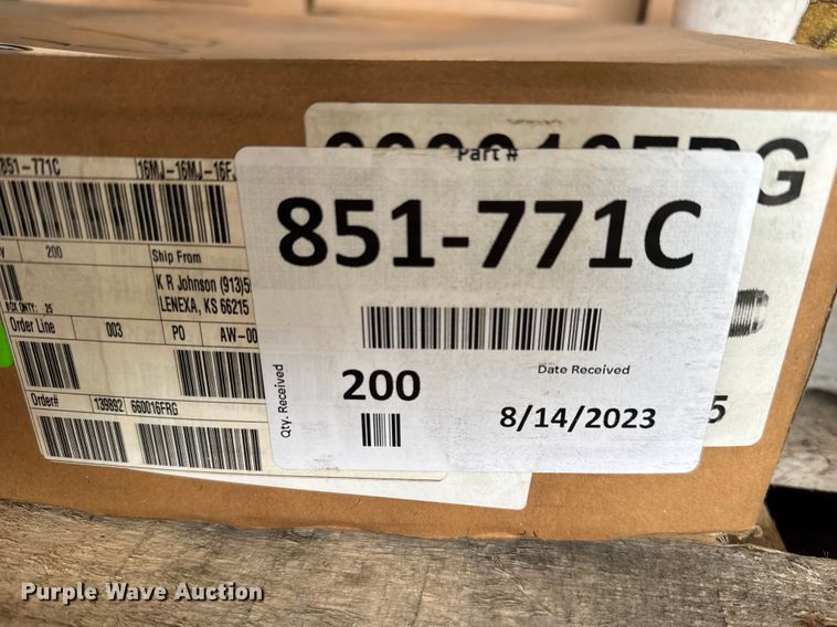 image for item FB0839 Hydraulic fittings