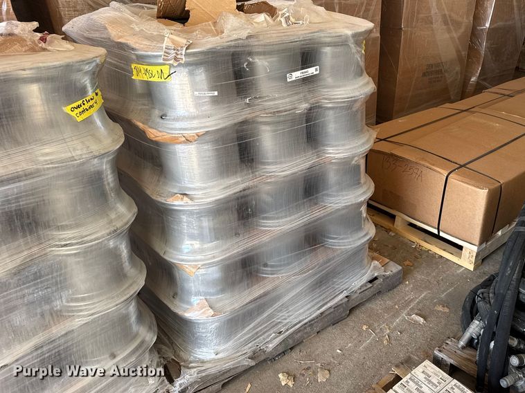 image for item FB0843 Approximately 50 12x8.5 wheels