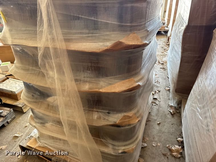 image for item FB0843 Approximately 50 12x8.5 wheels