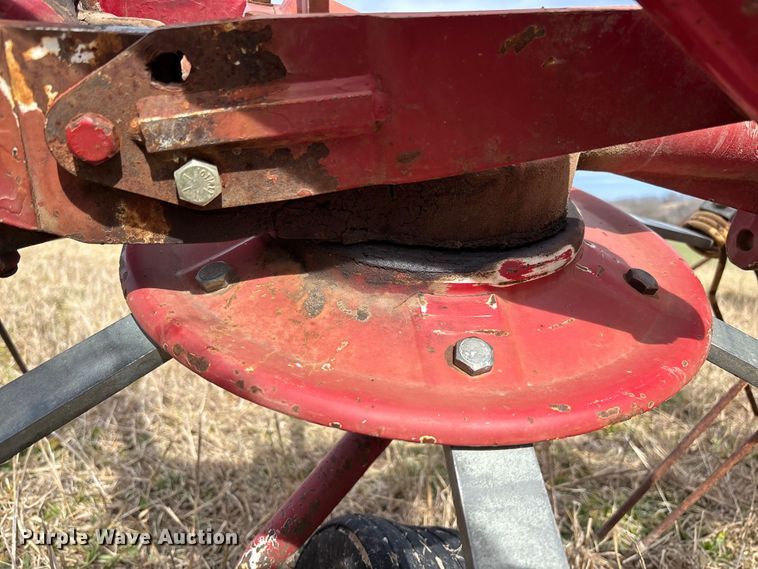 image for item FB3030 Sitrex ST-520 T rotary hay rake