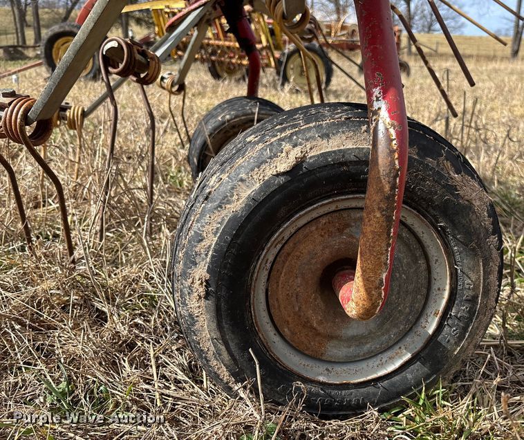 image for item FB3030 Sitrex ST-520 T rotary hay rake