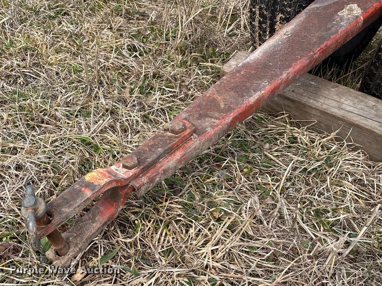 image for item FB3031 New Holland 256 hay rake