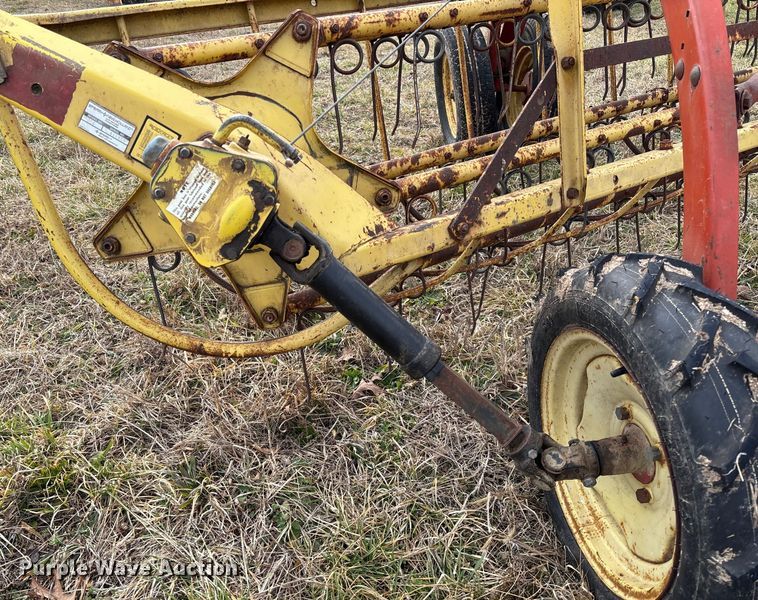 image for item FB3031 New Holland 256 hay rake