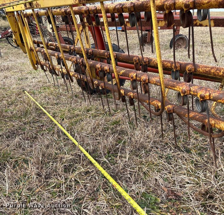 image for item FB3031 New Holland 256 hay rake