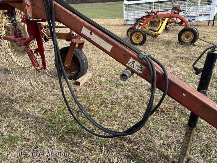 image for item FB3032 Sitrex MX-8 hay rake