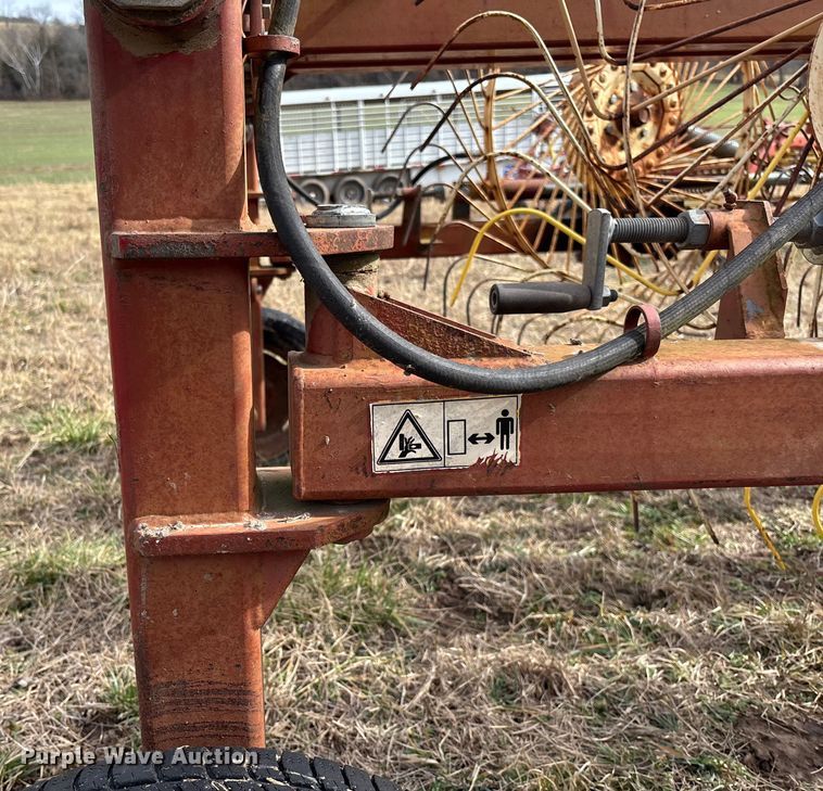 image for item FB3032 Sitrex MX-8 hay rake