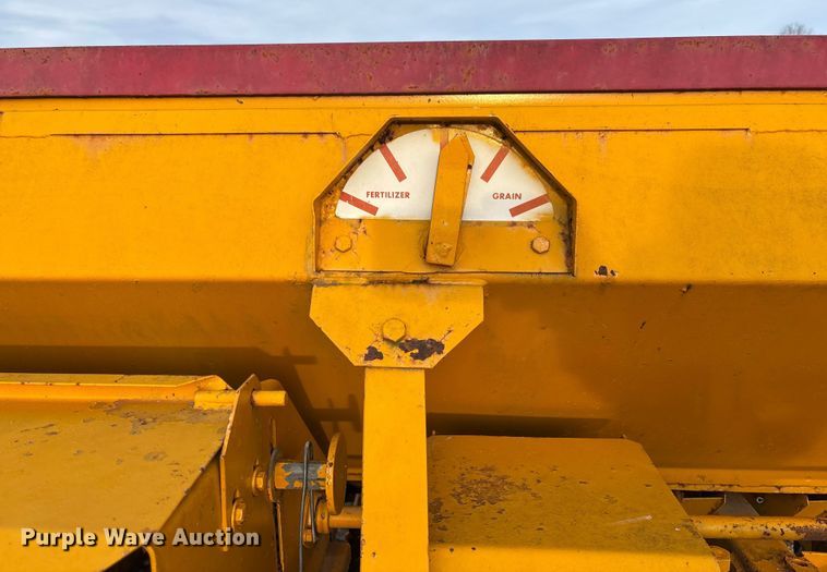 image for item FB3035 Haybuster 1206-3 no-till grain drill