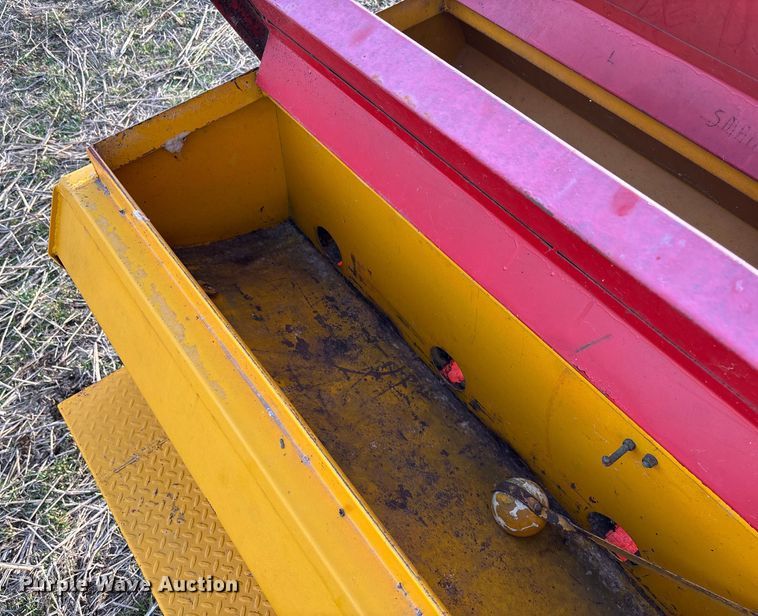 image for item FB3035 Haybuster 1206-3 no-till grain drill