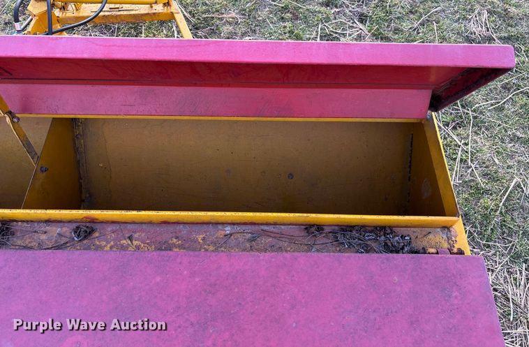 image for item FB3035 Haybuster 1206-3 no-till grain drill