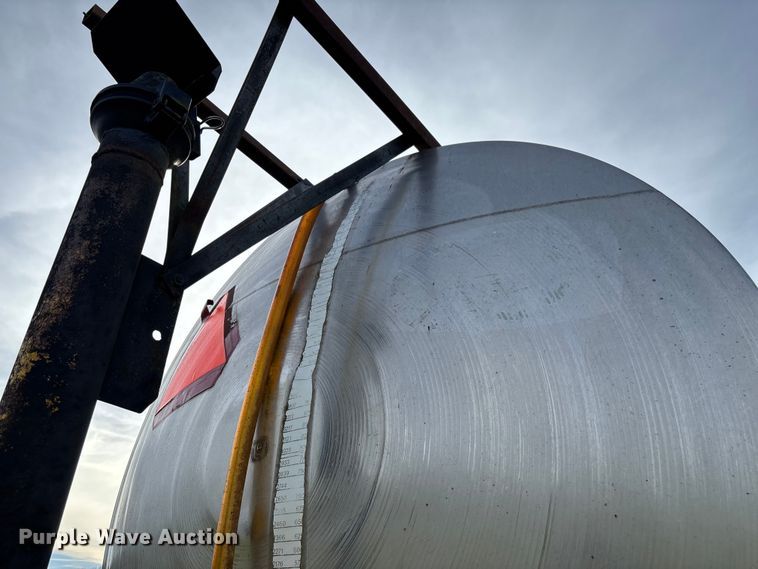 image for item FB3037 1982 GMC Big Wheels liquid manure spreader