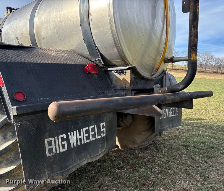 image for item FB3037 1982 GMC Big Wheels liquid manure spreader