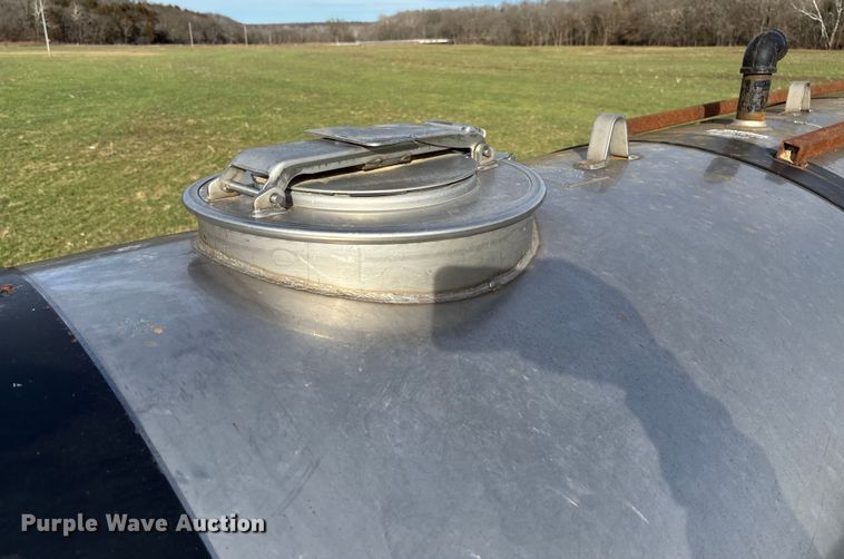 image for item FB3037 1982 GMC Big Wheels liquid manure spreader