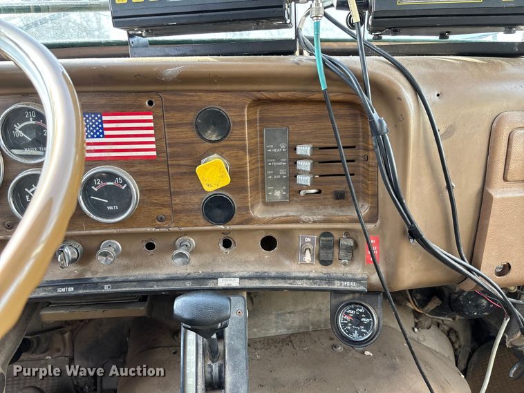 image for item FB3037 1982 GMC Big Wheels liquid manure spreader