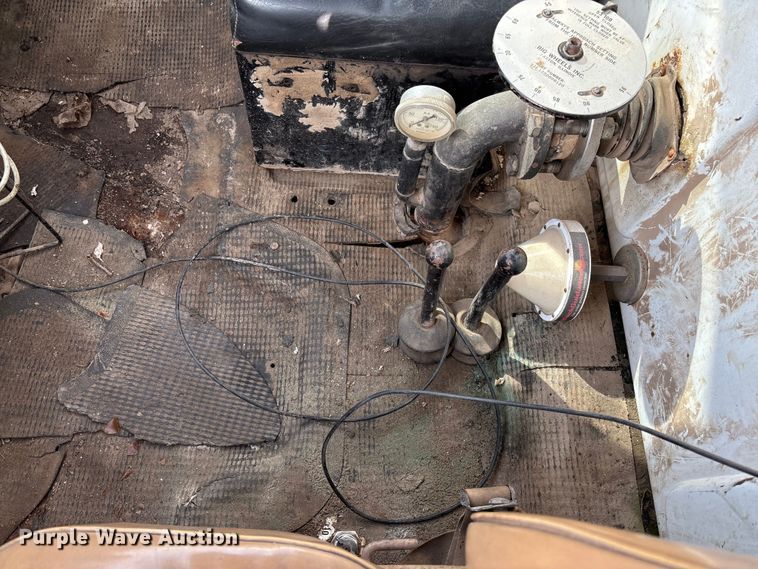 image for item FB3037 1982 GMC Big Wheels liquid manure spreader