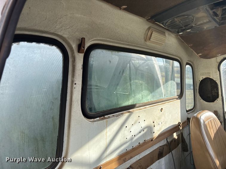 image for item FB3037 1982 GMC Big Wheels liquid manure spreader