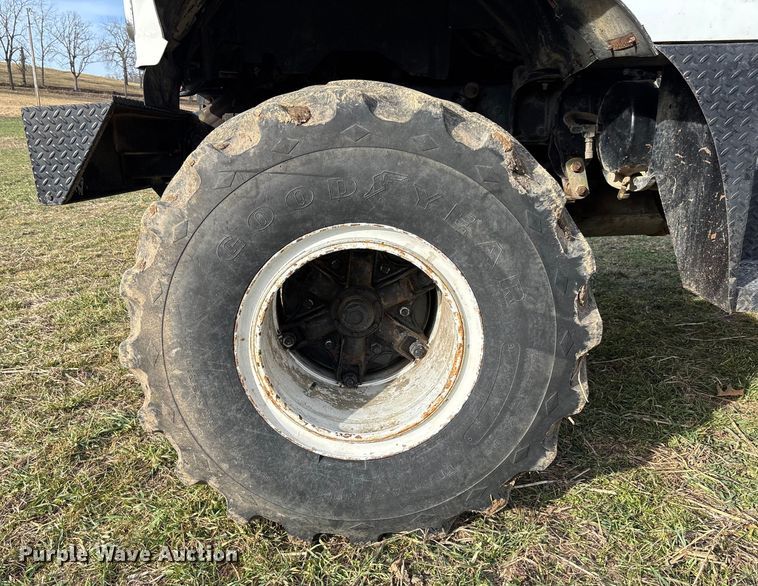 image for item FB3037 1982 GMC Big Wheels liquid manure spreader