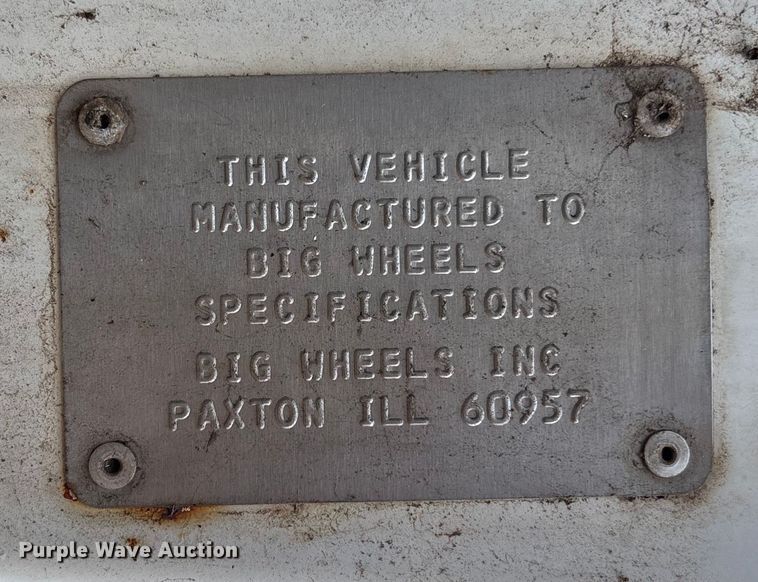 image for item FB3037 1982 GMC Big Wheels liquid manure spreader